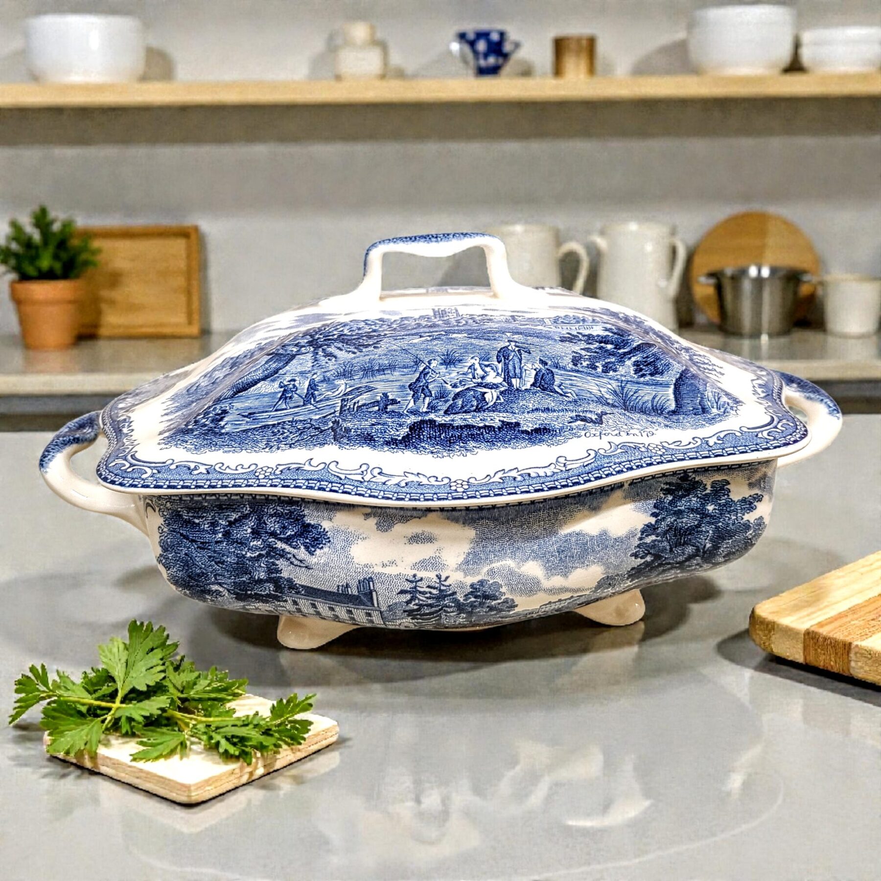 Sinivalge Inglise tirin – Johnson Bros “Old Britain Castles”