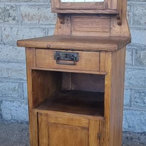 EW aegne kahe korruseline kapp