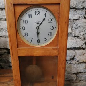 Töökorras seinakell