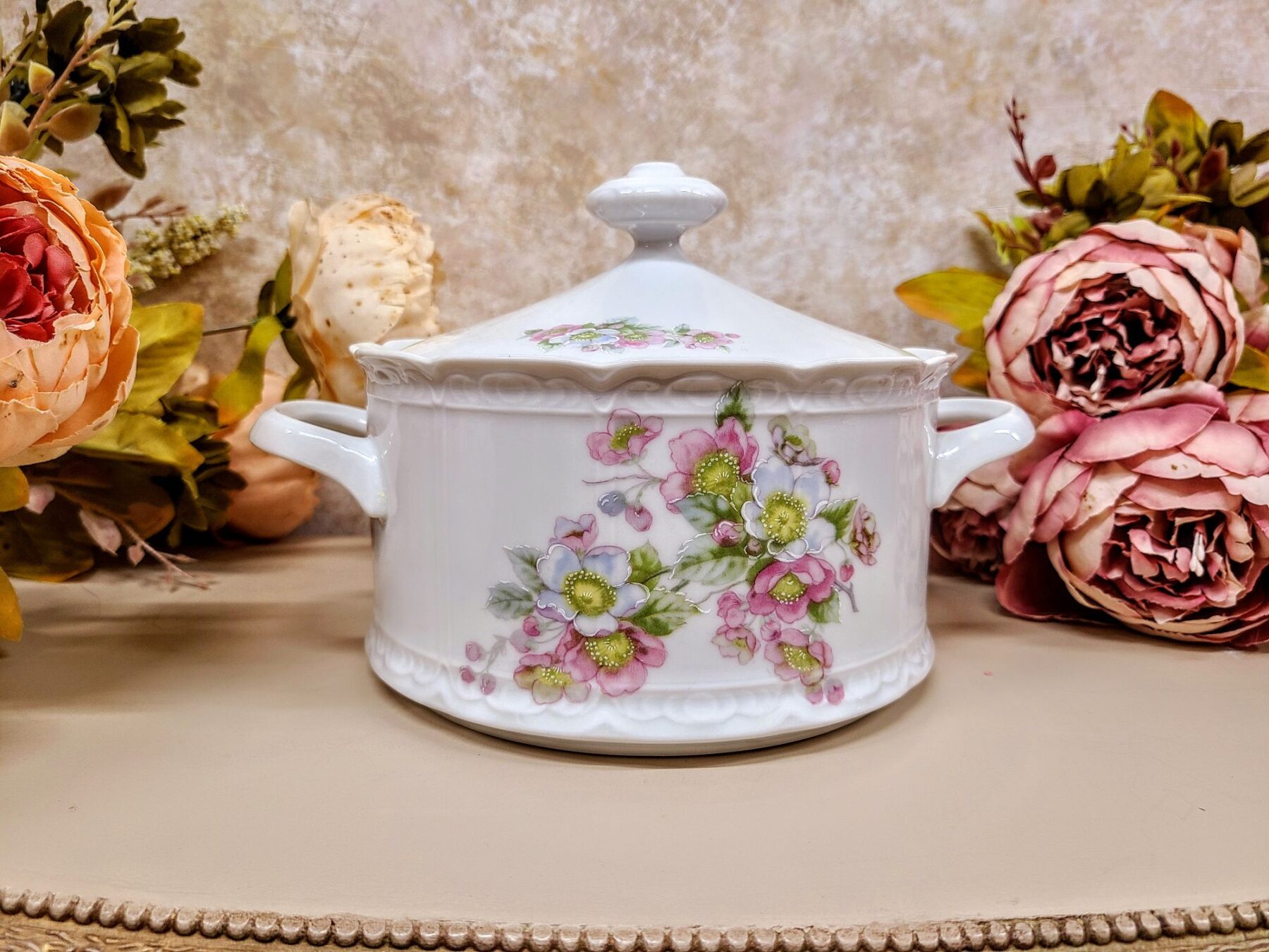 Mitterteich Bavaria portselanist tirin - 1950.–1960. aastad