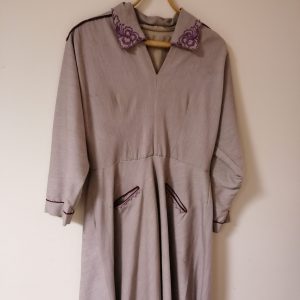 Tikanditega kleit/kimano.