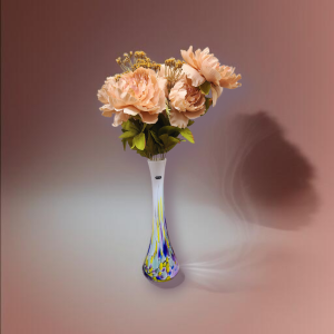 Käsitsi puhutud klaasvaas - värviküllane kunstklaas