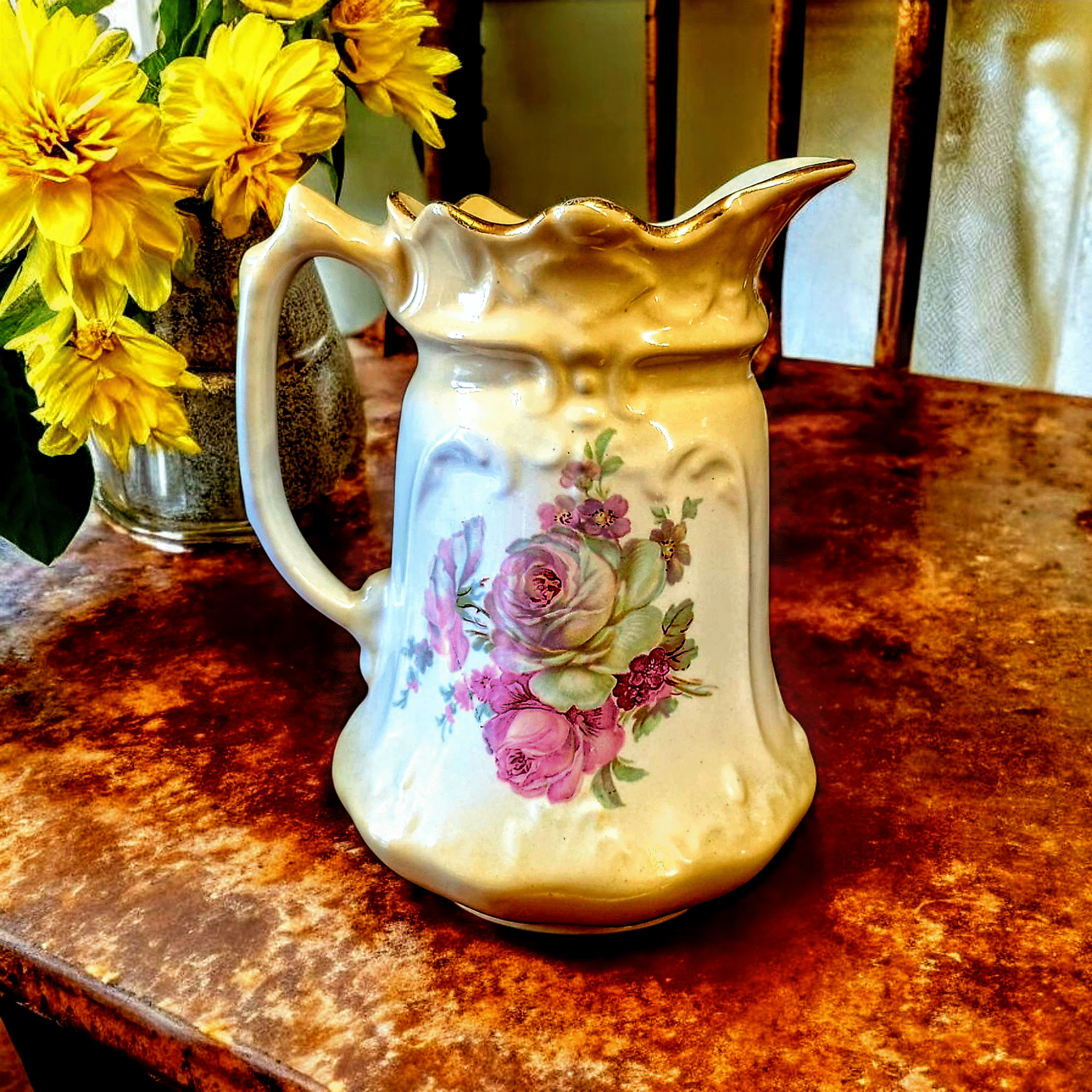 Old Foley piimakann - Inglise romantika