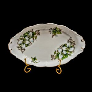 Inglise portselan, väike vaagen - Royal Albert "Trillium"