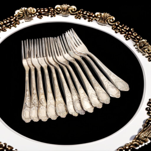 Vintage hõbetatud kahvlid Itaaliast - romantiline lauahõbe