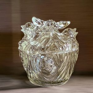 Suhkrutoos - "linnupesa"