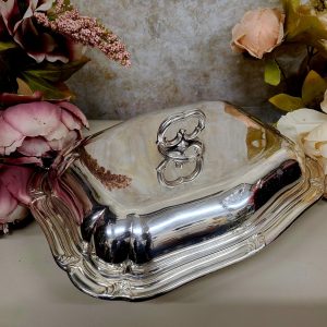 Väike serveerimisnõu kaanega hõbetatud – vintage stiilis