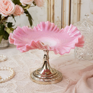 Roosa klaasvaagen jalal - laineline serv