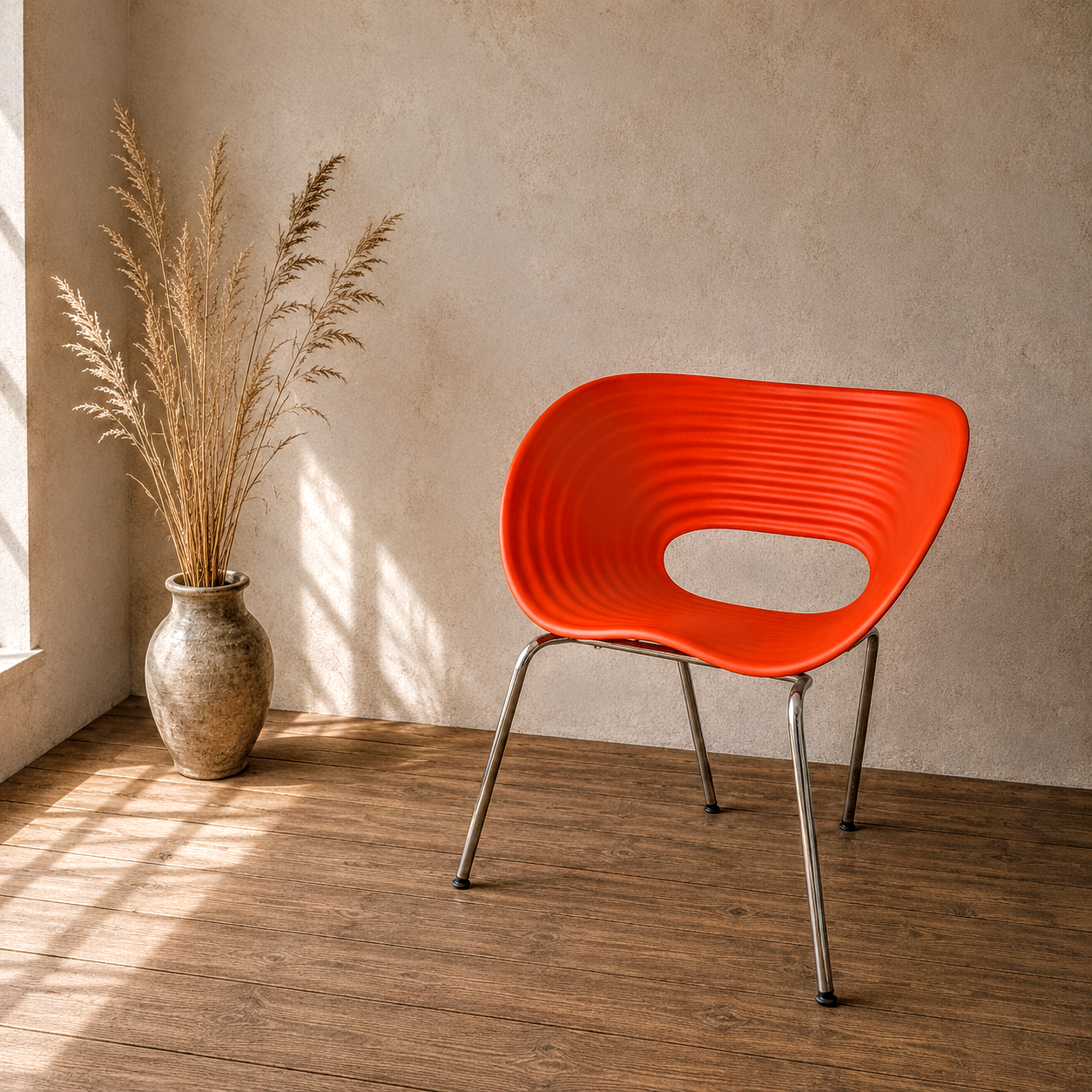 Vitra Tom Vac tool - Ron Arad disain 1999